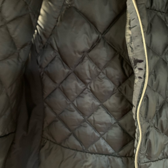 Lululemon Down Running Vest 6 - Picture 4 of 15